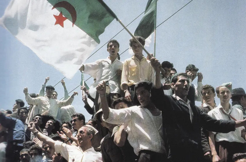 Félicitations à l'occasion de la Journée de l'`indépendance Félicitations à l'occasion de la Journée de l'`indépendance