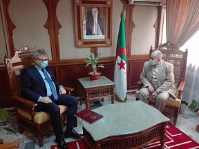 Sur la rencontre de l’Ambassadeur de la Fédération de Russie en Algérie avec le Président de Haut Conseil Islamique de la RADP