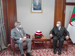 Sur la visite protocolaire de l’Ambassadeur de la Fédération de Russie en Algérie au Premier ministre de la RADP