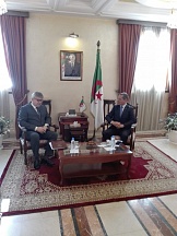 Sur la rencontre de l’Ambassadeur de la Fédération de Russie en Algérie avec le Ministre de l’Agriculture et du Développement rural de la RADP