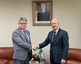 Sur la rencontre de l’Ambassadeur de la Fédération de Russie en Algérie avec le Ministre des Finances de la RADP